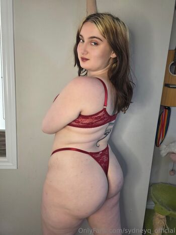 Full leaked Sydneyq private photo