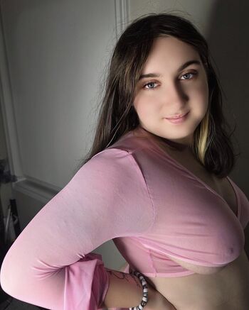 Full leaked Sydneyq private photo