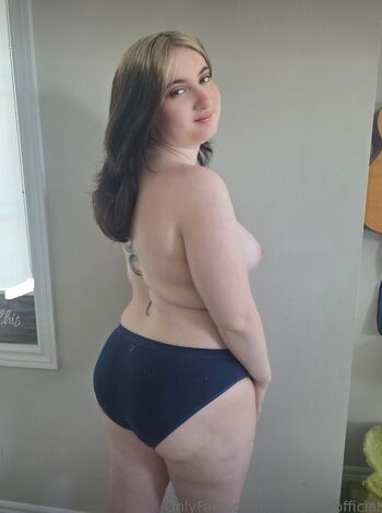 Full leaked Sydneyqofficial private photo