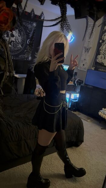 Full leaked Sylveevt private onlyfans photo