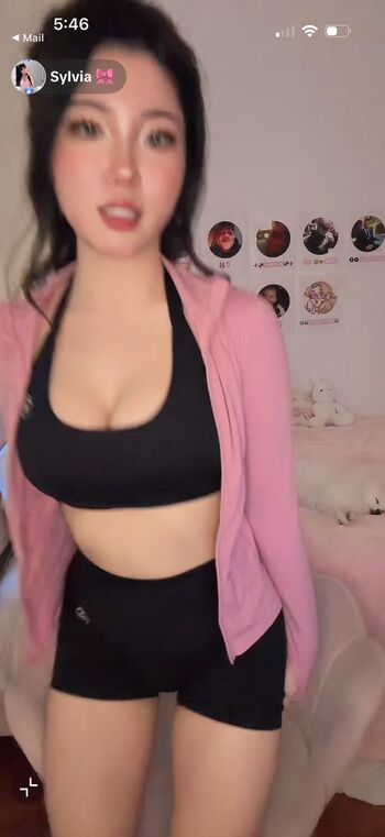 Sylviaxoxo__