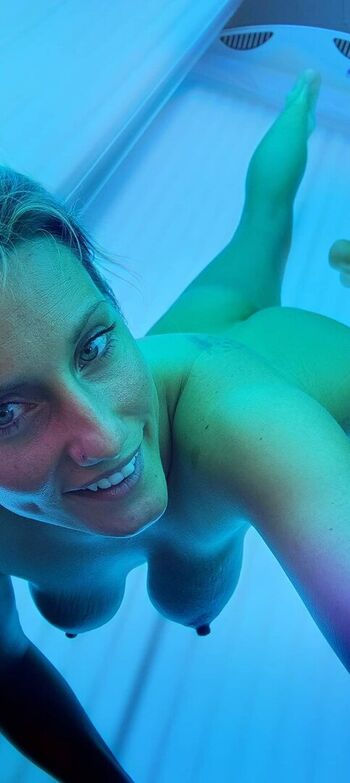 Full leaked Sylvie baby page private photo