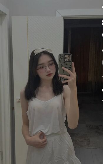 Full leaked Syuri sun private photo