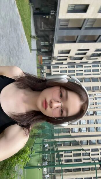 Full leaked Syuri sun private photo
