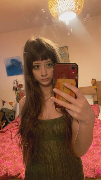 Full leaked Syvaella private onlyfans photo