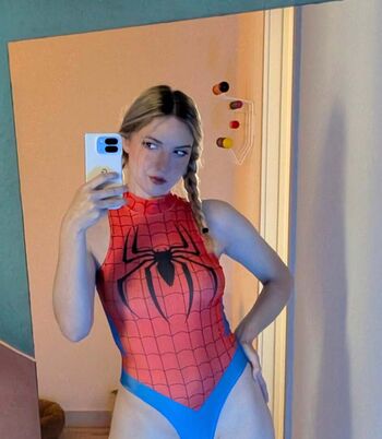 Full leaked Taalia vess private photo