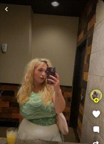 Full leaked Tab private onlyfans photo