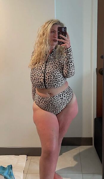 Full leaked Tab private onlyfans photo