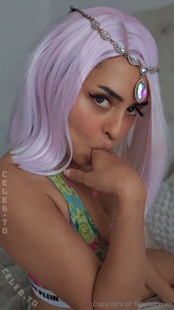Full leaked Tabycatxoxo private onlyfans photo