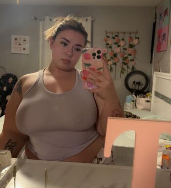 Full leaked Tahcake page private onlyfans photo