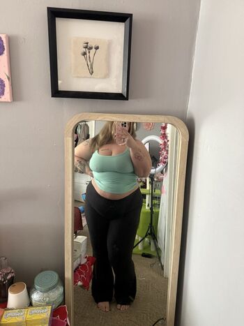 Full leaked Tahcake private onlyfans photo