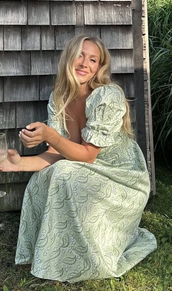 Full leaked Talia hubble private photo