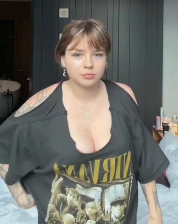 Full leaked Talissasmailey private photo