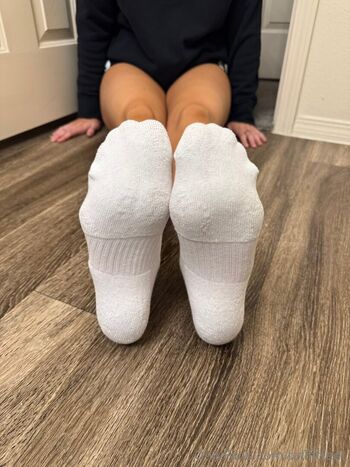 Full leaked Tall fit feet private onlyfans photo