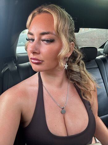 Full leaked Tamara elder page private photo