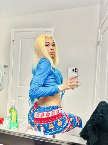 Full leaked Tameliaalexus private onlyfans photo