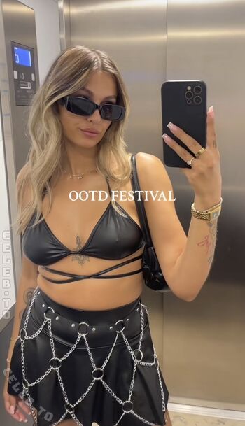 Full leaked Tamifenu private onlyfans photo