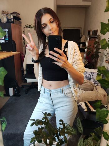 Full leaked Tania derveaux page private onlyfans photo