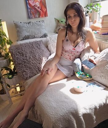 Full leaked Tania derveaux private photo