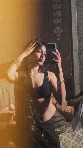 Full leaked Taniya oberoi private photo