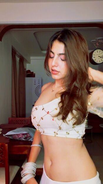 Full leaked Taniya oberoi private photo