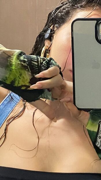 Full leaked Tanriverdinazlican private onlyfans photo