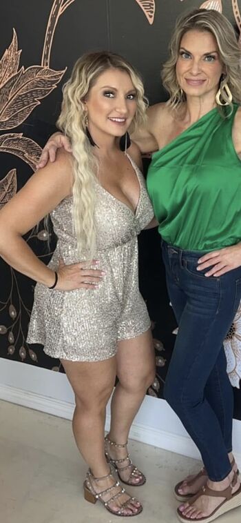 Full leaked Tanya truss private photo