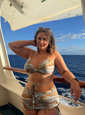 Full leaked Tara howlett private photo