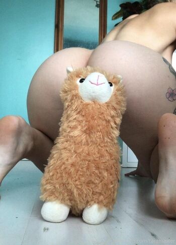 Full leaked Tara mawer private photo