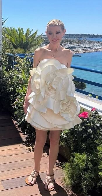 Full leaked Tara reid private photo