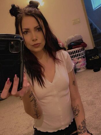 Full leaked Tashababyyxo private photo