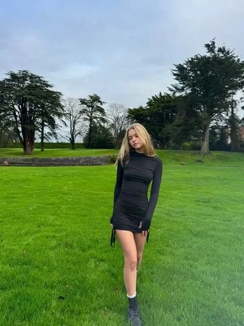 Full leaked Tashha s  page private photo