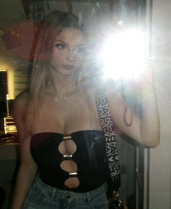 Full leaked Tashleevers private photo