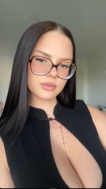 Full leaked Tastaraa private photo