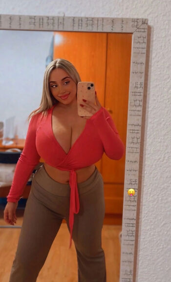 Full leaked Tatiana d page private photo