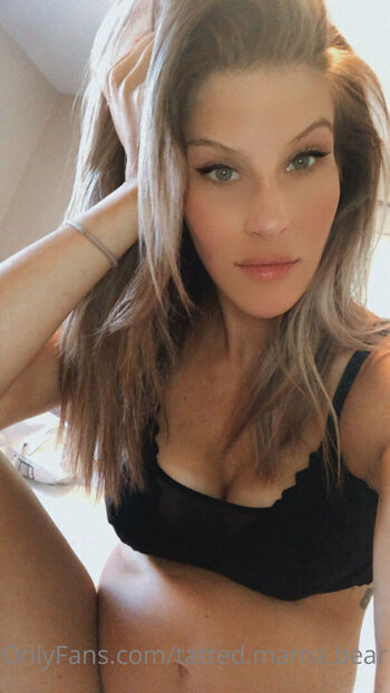 Full leaked Tatted mama bear private photo