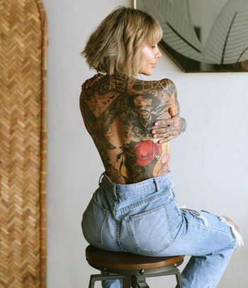 Full leaked Tattoo artists private photo