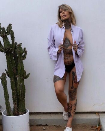 Full leaked Tattoo artists private photo