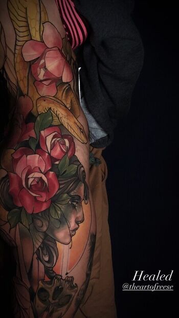 Full leaked Tattoo artists private photo