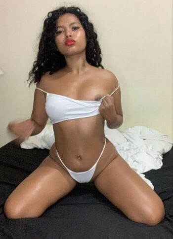 Full leaked Taty valle page private photo