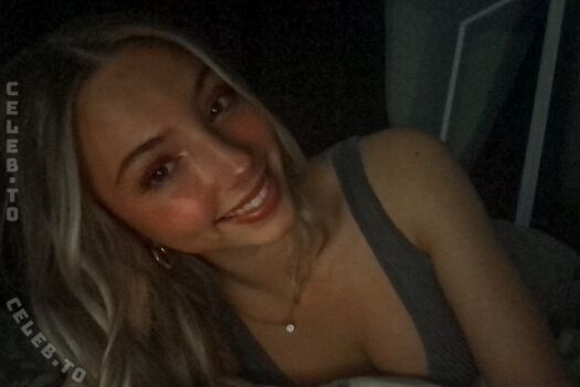 Full leaked Tay carrow private onlyfans photo