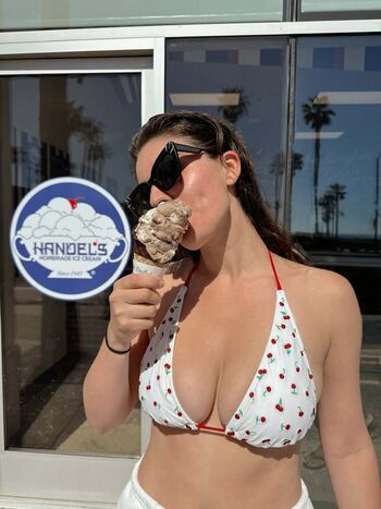 Full leaked Taya miller private onlyfans photo