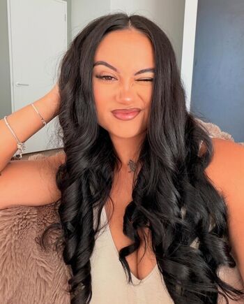 taylaraywhite