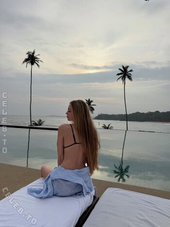 Full leaked Taylor mega private photo