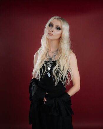 Taylor Momsen