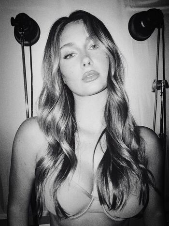 Full leaked Taylor morland private photo