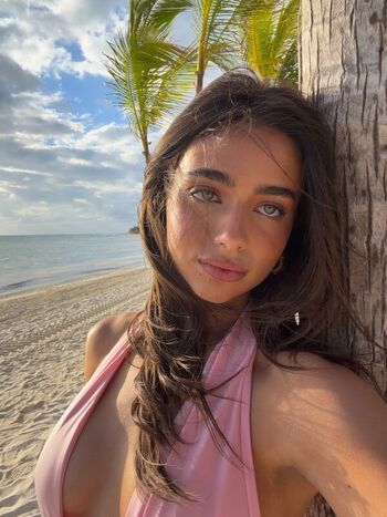 Full leaked Taylor nunez private photo
