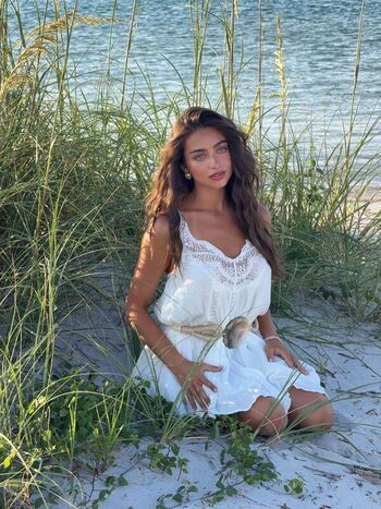 Full leaked Taylor nunez private photo