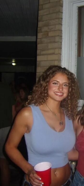 Full leaked Taylor roo private onlyfans photo