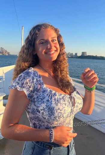 Full leaked Taylor roo private onlyfans photo